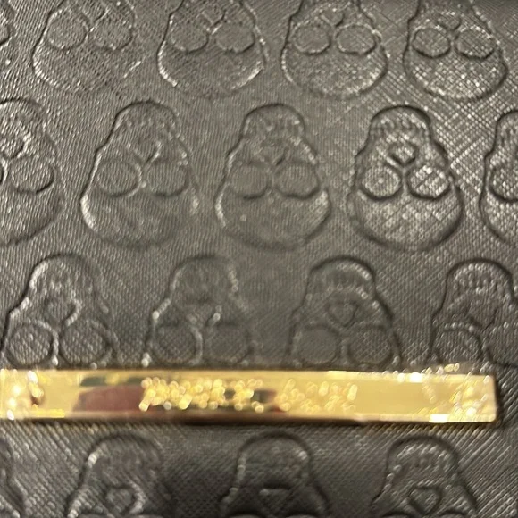 Betsy Johnson Scully wristlet - Picture 2 of 5